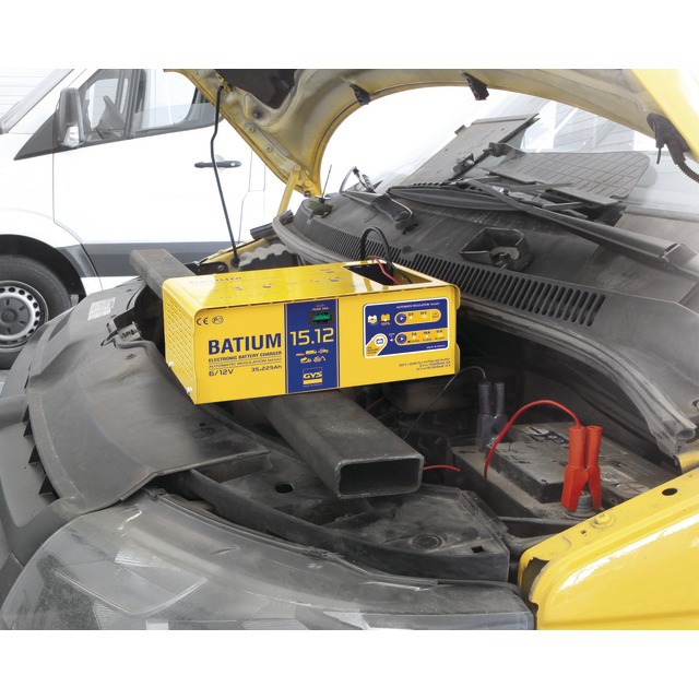 Chargeur de Batterie Batium 15.12 référence fournisseur 31368133